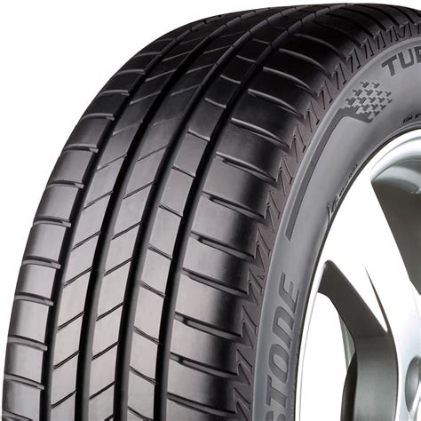 Малюнок протектора Bridgestone Turanza T005